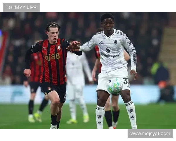 曼联锁定克鲁皮伯恩茅斯松口